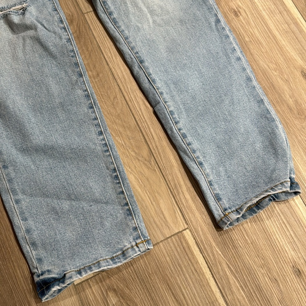 Jeans - Picture 4 of 8
